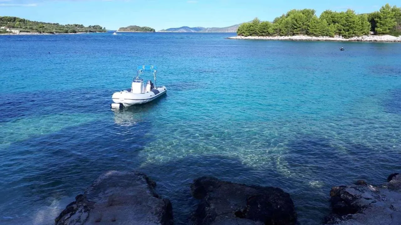 Apartment Okrug Gornji 3 Trogir Croatia